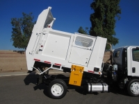 2014 Isuzu NQR with Heil Retriever Satellite 6yd Side Loader Refuse Truck