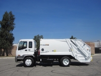 2008 Chevrolet T7500 with New Way Viper 13 Yard Rear Loader Refuse Truck