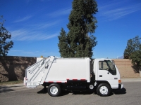 2000 GMC W4500 with Wayne Super Series 6 Yard Rear Load Refuse Truck