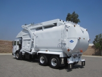 2009 Autocar ACX with Amrep 40yd CNG Front Loader Refuse Truck (NAP)