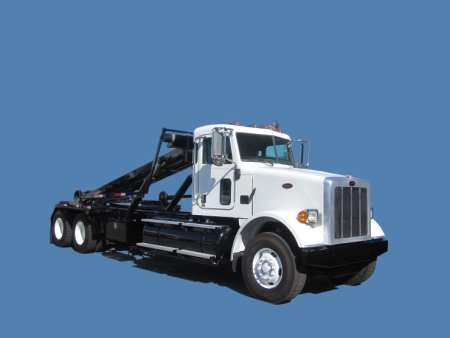 2015 Peterbilt 365 CNG Roll Off Truck with Galfab Roll Off Hoist