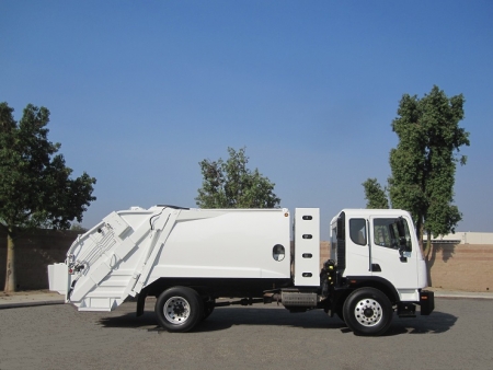 2014 Autocar Xpert CNG with New Way Viper 13 Yard Rear Loader Refuse Truck