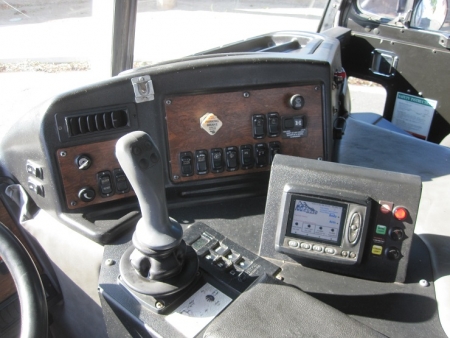 2010 Peterbilt 320 with Mantis AFL 40yd Front Loader Refuse Truck