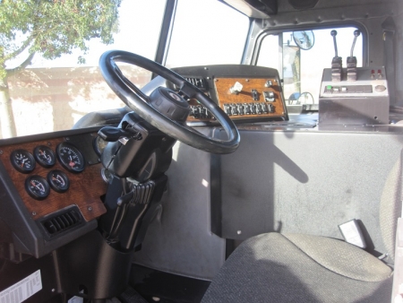 2011 Peterbilt 320 Roll Off Truck with Galfab Roll Off Hoist