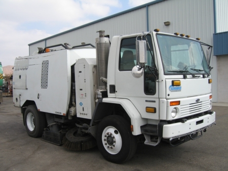 2007 Schwarze A7000 Regenerative Air Street Sweeper