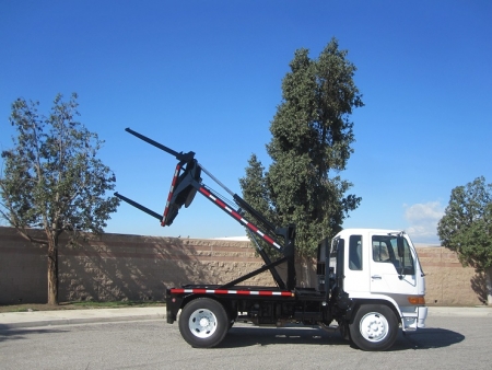 1999 Hino FE with Refuse Container Delivery Unit (CDU) Truck