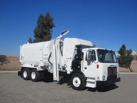 2011 Autocar ACX with Amrep 36yd Automated Side Loader Refuse Truck