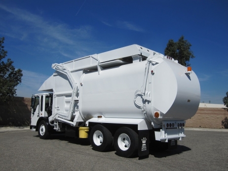 2007 Freightliner Condor with Amrep Hardox 40yd CNG Front Loader Refuse Truck