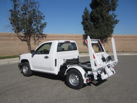 2008 GMC Canyon with Gaskin Container Delivery Unit (CDU) Refuse Truck