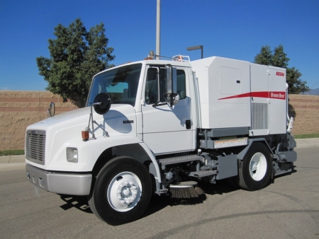 2003 Elgin Broom Bear Mechanical Street Sweeper