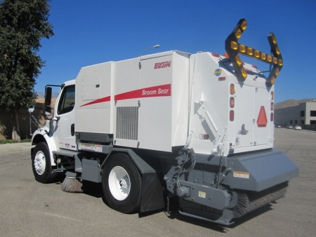 2007 Elgin Broom Bear Street Sweeper