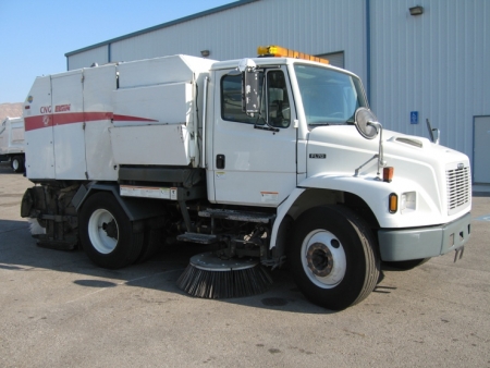 2004 Elgin Broom Bear CNG Street Sweeper