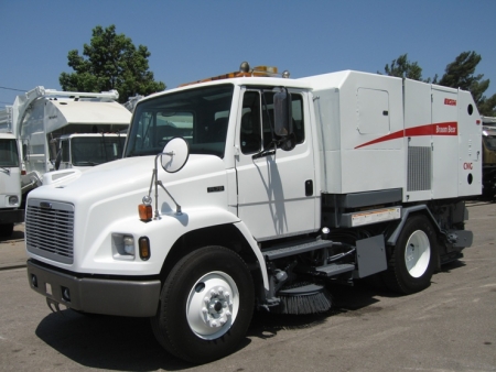 2003 Elgin Broom Bear CNG Street Sweeper