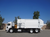 2011 Peterbilt 320 with Curbtender 27yd Automated Side Loader Refuse Truck