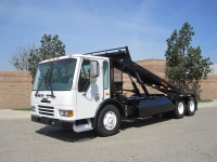 2006 Freightliner Condor CNG with Amrep Roll Off Truck