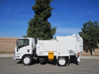 2008 GMC W5500 with Amrep Satellite 6yd Side Loader Refuse Truck