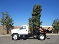 2000 Ford F650 with K-Pac Container Delivery Unit (CDU) Refuse Truck