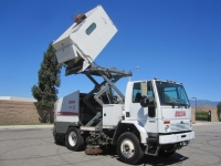 2005 Elgin Eagle Propane (LPG) Alternative Fuel Mechanical Broom Street Sweeper