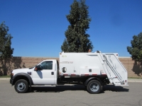 2009 Ford F-450 with New Way Diamondback 6 Yard Rear Load Refuse Truck