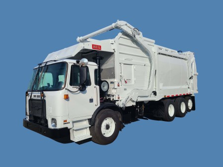 2017 Autocar ACX Xpeditor with Heil Half/Pack 40yd CNG Front Loader Refuse Truck