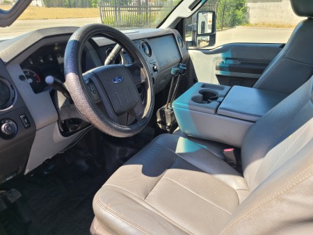 2015 Ford F550 with Stellar CCR Container Delivery Unit (CDU) Truck