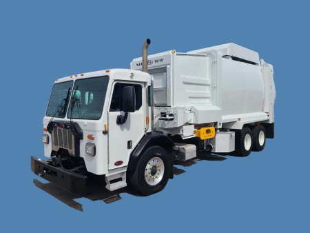 2020 Peterbilt 520 CNG with New Way Sidewinder 31yd Automated Side Loader Refuse Truck