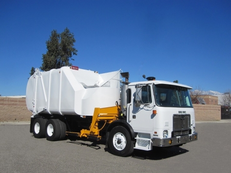 2011 Autocar ACX with Heil Rapid Rail 30yd Automated Side Loader Refuse Truck