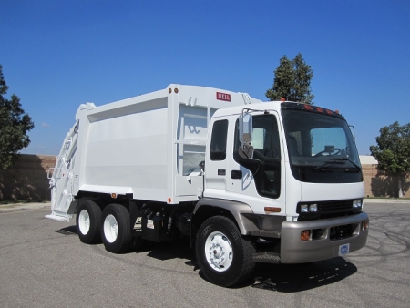 2007 Chevy-GMC T8500 with Heil PT 1000 20 Yard Rear Load Refuse Truck