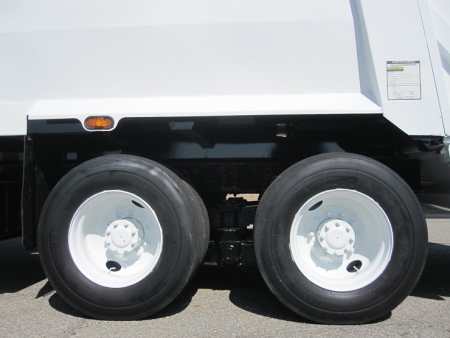 2007 Chevy-GMC T8500 with Heil PT 1000 20 Yard Rear Load Refuse Truck