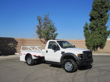 2008 Ford F450 with Gaskin Container Delivery Unit (CDU) Refuse Truck