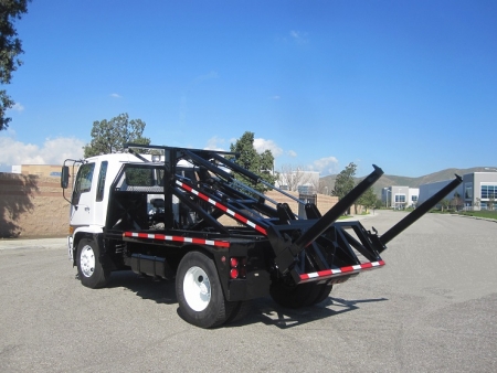 1999 Hino FE with Refuse Container Delivery Unit (CDU) Truck