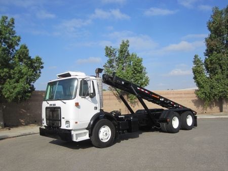 2008 Autocar Xpeditor Roll Off Truck with Spartan Roll Off Hoist