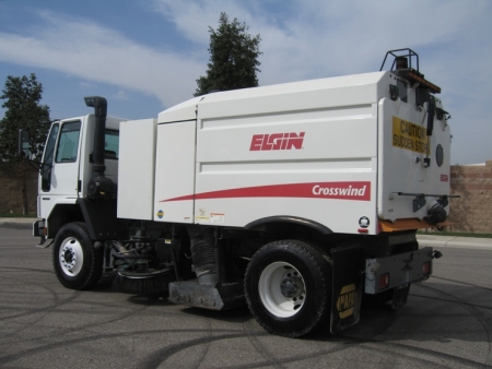 2006 Elgin Crosswind Regenerative Air Street Sweeper