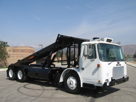 2003 Autocar CNG Powered Truck with Amrep Roll Off Hoist