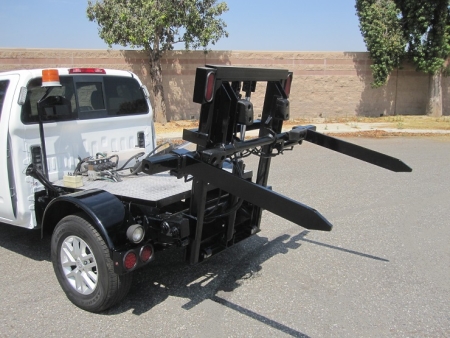 2016 Nissan Frontier with Gaskin Built Container Delivery Unit (CDU) Truck