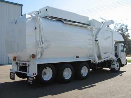 2002 Volvo CNG with Amrep 40yd Front Loader Refuse Truck