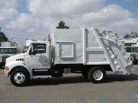 2001 Sterling Acterra with Pak-Mor 16yd Rear Loader Refuse Truck